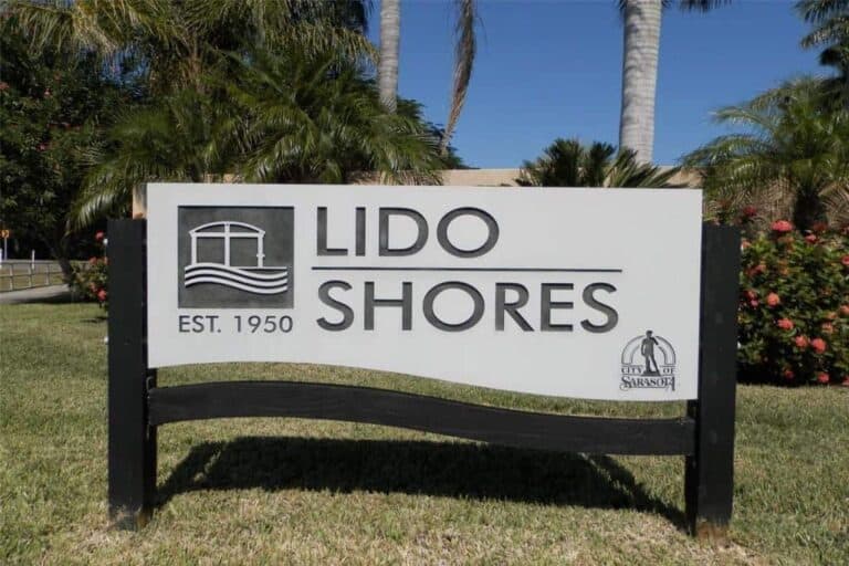 Lido Shores Homes in Lido Key, FL. - Entrance Sign