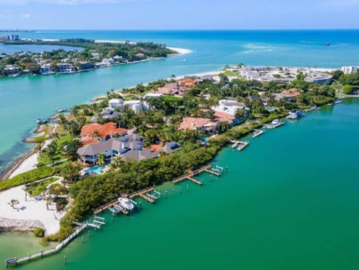 Lighthouse Point Homes in Longboat Key, FL. - Waterfront Aerial