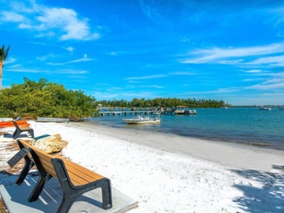 Longboat Key Estates Homes in Sarasota, FL. - Beach