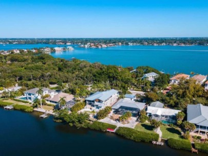 Mira Mar Beach Homes in Siesta Key, FL. - Aerial