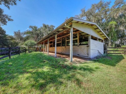 Myakka Valley Ranches Homes in Sarasota, FL. - Grounds