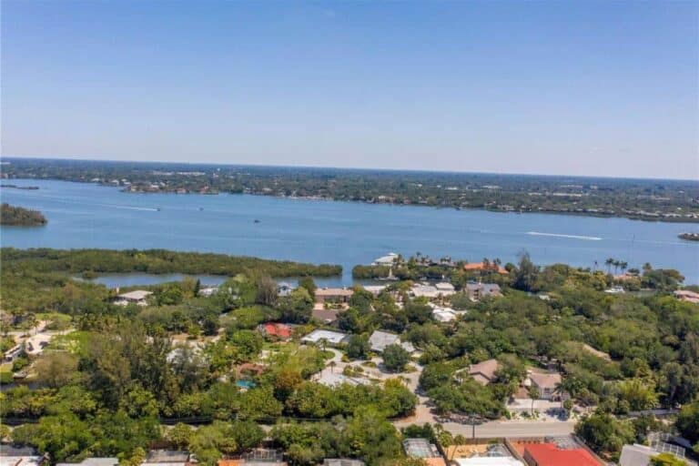 North Harbor Homes in Siesta Key, FL. - Aerial