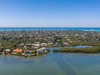 North Harbor Homes in Siesta Key, FL. - Aerial