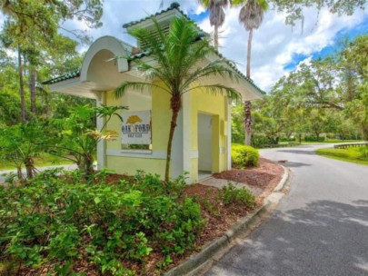 Oak For Homes For Sale in Sarasota, FL. - Old Gatehouse