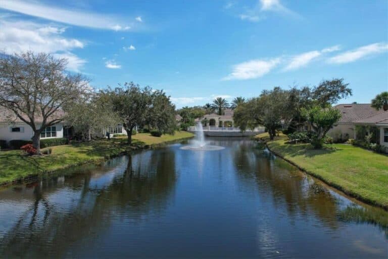 Palisades Homes in Palmer Ranch Sarasota, FL. - Lake Views