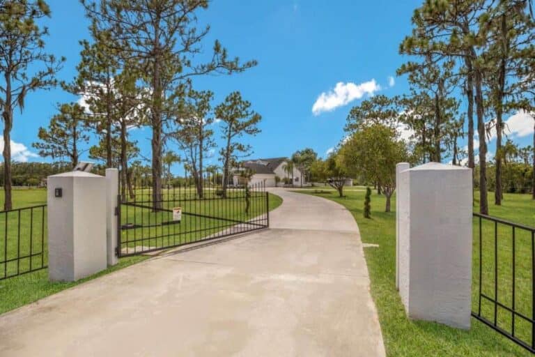 Panther Ridge Homes in Bradenton, FL. - Gated Entrance to Farmhouse