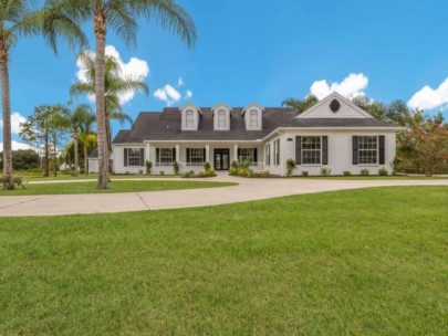 Panther Ridge Homes in Bradenton, FL. - Farmhouse