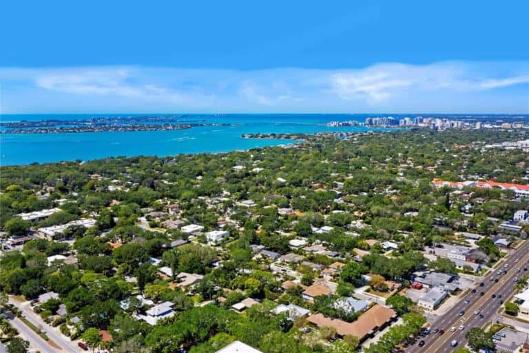 Poinsettia Park Homes For Sale in Sarasota, FL.
