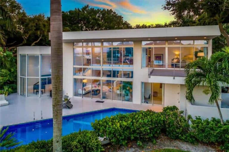 Point Crisp Homes in Siesta Key, FL. - Luxury Home