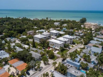 Point of Rocks Homes in Siesta Key, FL. - Aerial