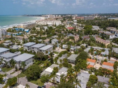 Point of Rocks Homes in Siesta Key, FL. - Aerial