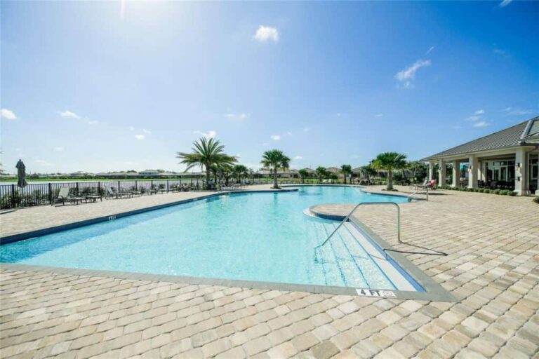 Polo Run Homes in Lakewood Ranch, FL. - Pool