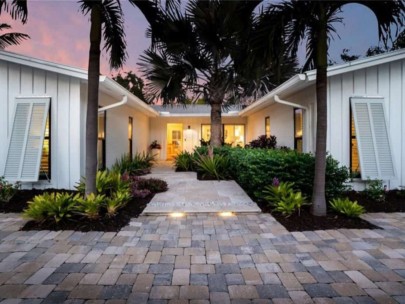 Princes Gate Homes in Siesta Key, FL. - House