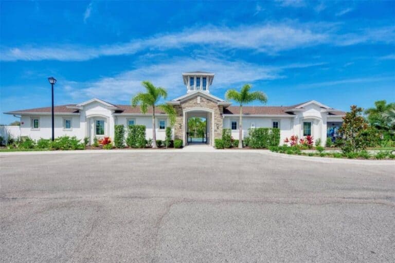 Promenade Estates Homes in Palmer Ranch Sarasota, FL. - Clubhouse