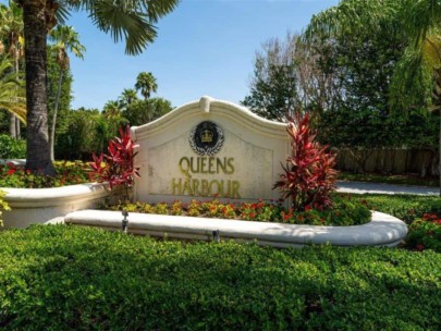 Queens Harbour Homes in Longboat Key, FL. - Entrance Sign