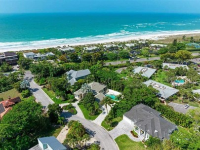 Reclinata Homes in Longboat Key, FL. - Waterfront Aerial