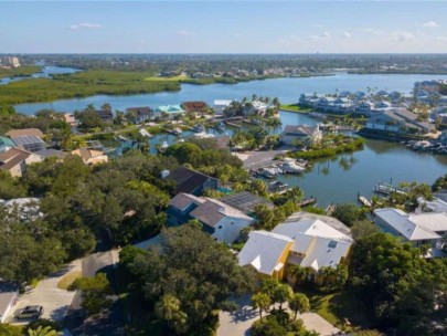 Riegels Landing Homes in Siesta Key, FL. - Waterfront Aerial