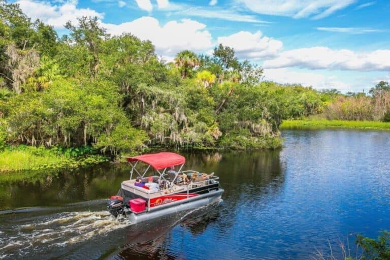Riva Trace Homes in Bradenton, FL. - Braden River Boating