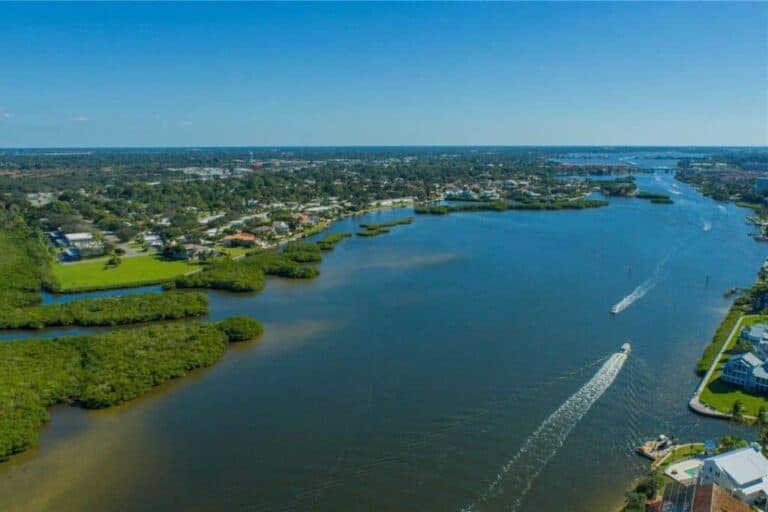 Royal Palm Harbor Homes in Siesta Key, FL. - Intracoastal Waterway