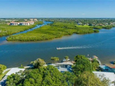 Royal Palm Harbor Homes in Siesta Key, FL. - Intracoastal