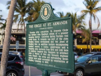 Saint Armands Key Homes in Sarasota, FL. - The Circle Historical Sign