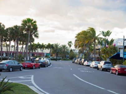 Saint Armands Key Homes in Sarasota, FL. - The Circle Road