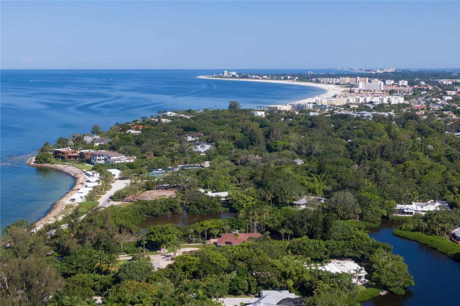 Sanderling Club Homes For Sale | Siesta Key, FL