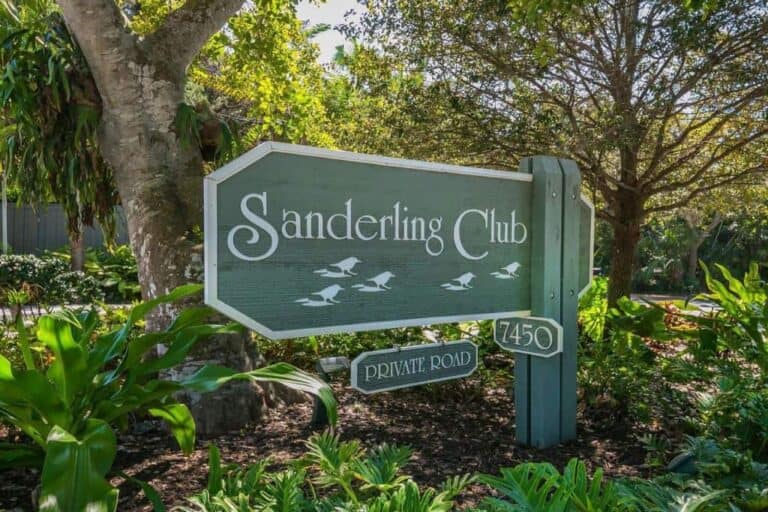 Sanderling Club Homes in Siesta Key, FL. - Entrance Sign