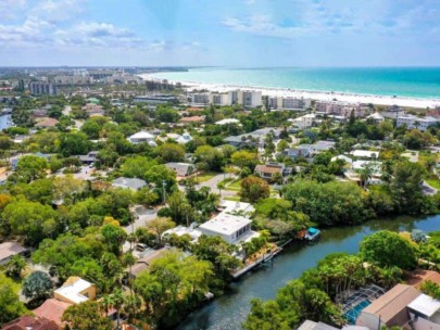 Sarasota Beach Homes in Siesta Key FL. - Aerial