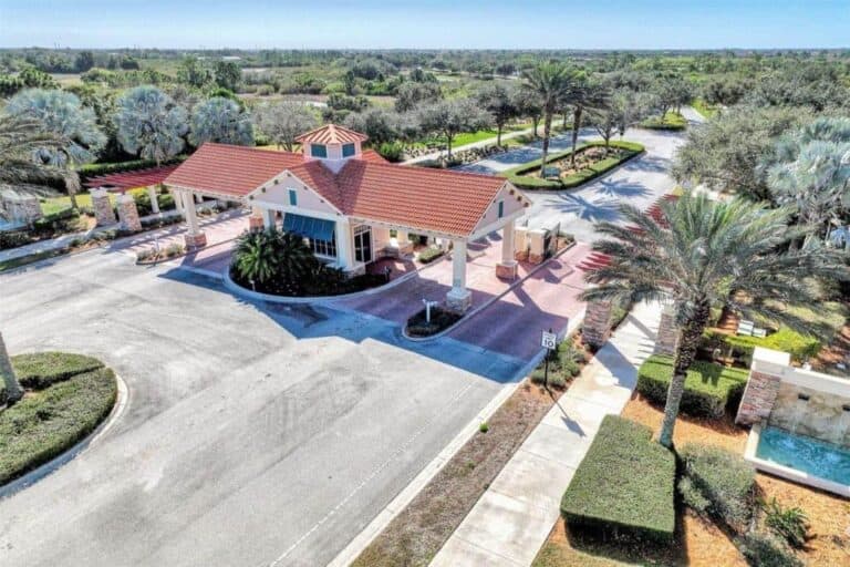 Sarasota National Homes in Venice, FL. - Gated Community