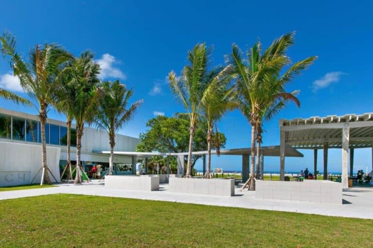 Roberts Point Homes in Siesta Key, FL. - Beach Pavilion