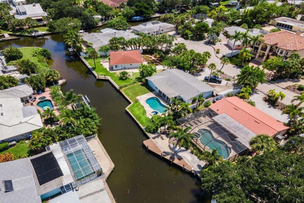 Siesta Manor Homes in Siesta Key, FL. - Aerial