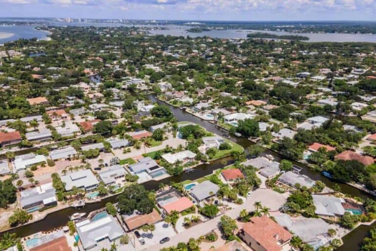 Siesta Manor Homes in Siesta Key, FL. - Aerial