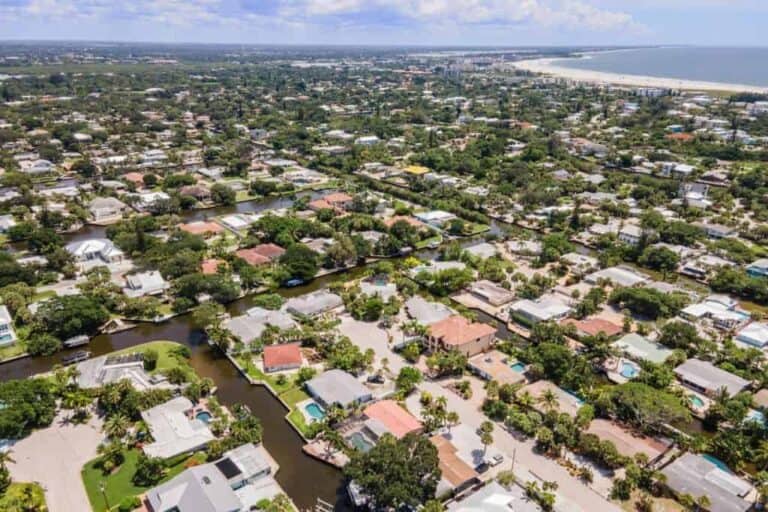Siesta Manor Homes in Siesta Key, FL. - Aerial