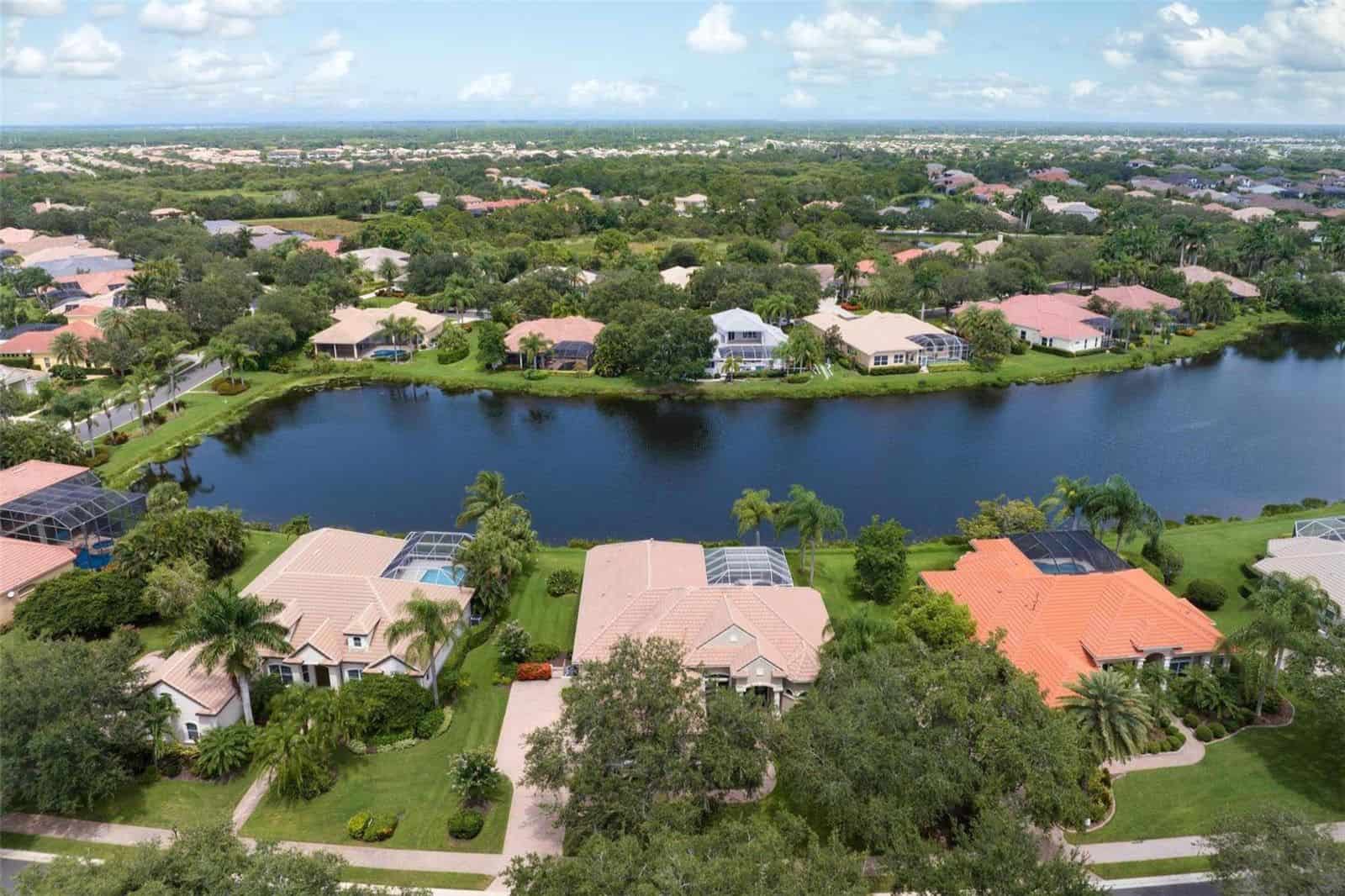 Silver Oak Homes For Sale in Palmer Ranch Sarasota, FL.