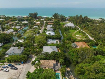 Sleepy Lagoon Homes in Longboat Key, FL. - Aerial