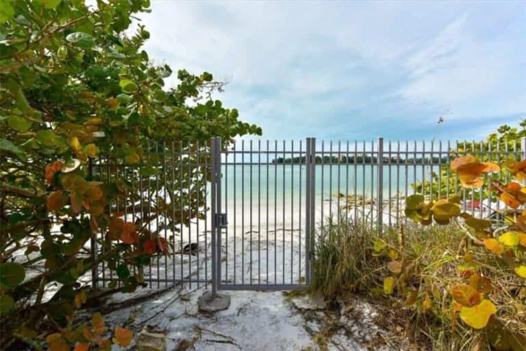 Solymar Homes in Siesta Key, FL. - Beach Access