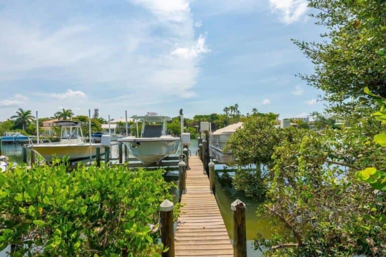 Somerset Cove Homes in Siesta Key, FL. - Boat Docks