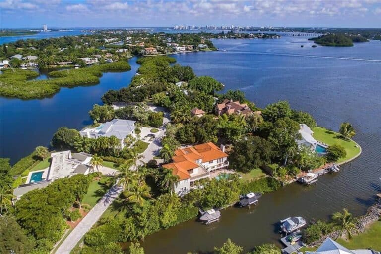 South Cocoanut Bayou Homes in Siesta Key, FL. - Aerial
