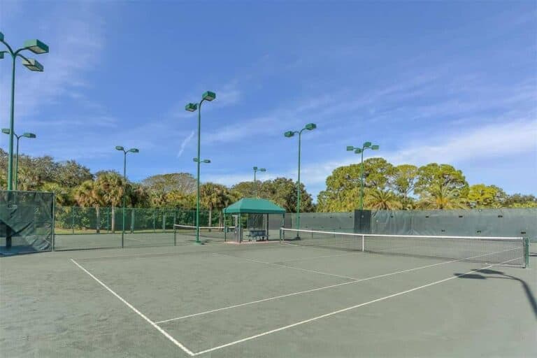 The Oaks Club Homes in Osprey, FL. - Tennis Courts