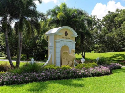 The Oaks Club Homes in Osprey, FL. - Entrance Sign