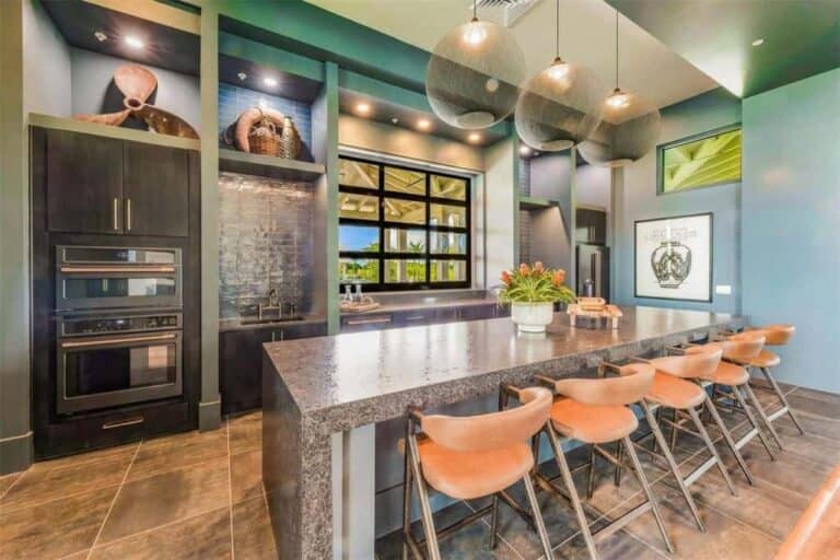 Lakehouse Cove Homes in Waterside Lakewood Ranch, FL. - Clubhouse Bar