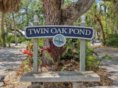 Twin Oak Pond Homes in Siesta Key, FL. - Entrance Sign