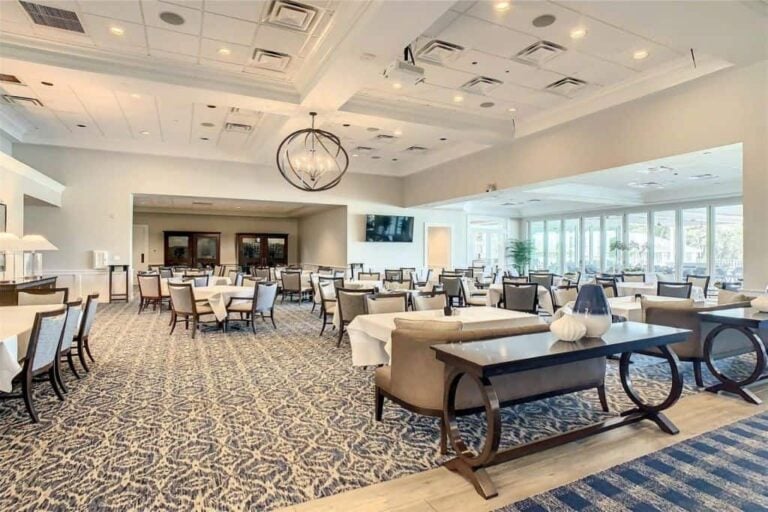 Venice Golf and Country Club Homes in Venice, FL. - Dining Room