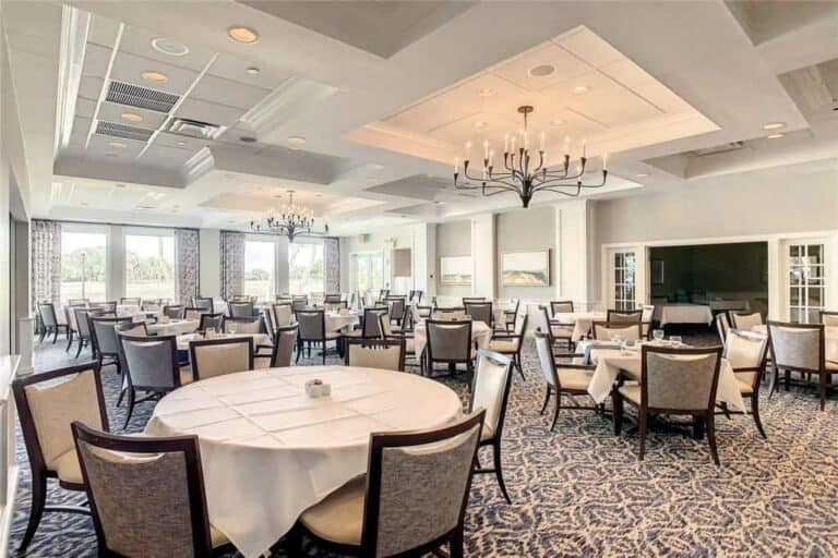 Venice Golf and Country Club Homes in Venice, FL. - Dining Room
