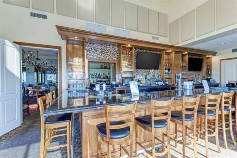 Waterlefe Homes in Bradenton, FL. - Bar
