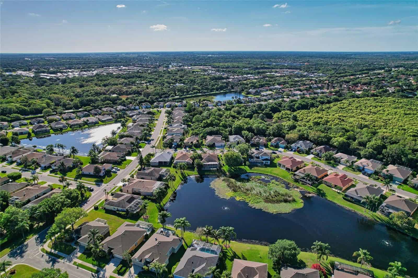 Wellington Chase Homes For Sale in Palmer Ranch Sarasota, FL.