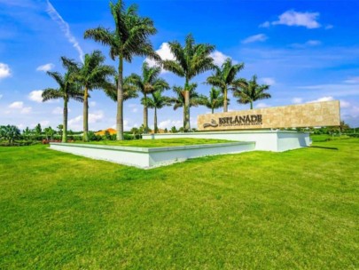 Esplanade at Azario Homes in Lakewood Ranch, FL - Golf Course