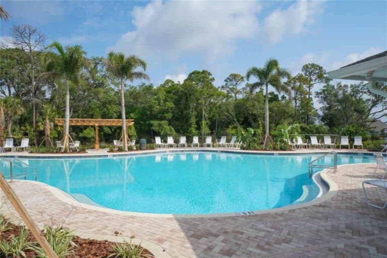 Bay Landing Homes in Sarasota FL - Pool