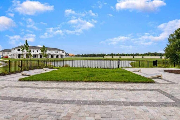 Edgestone at Artisian Lakes Homes in Palmetto, FL - Cornhole